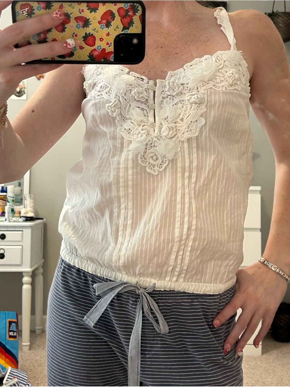 white abercrombie and fitch criss cross tank top - Picture 8 of 8